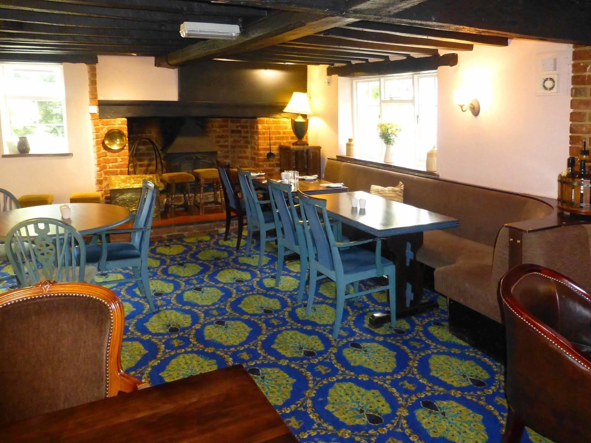 The Peacock Country Inn Chinnor Esterno foto