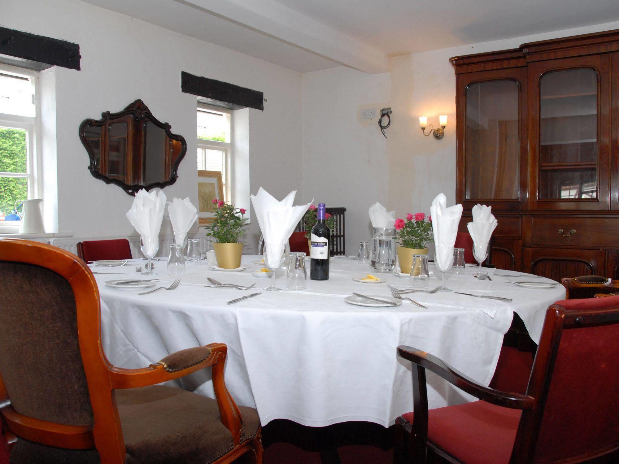 The Peacock Country Inn Chinnor Esterno foto