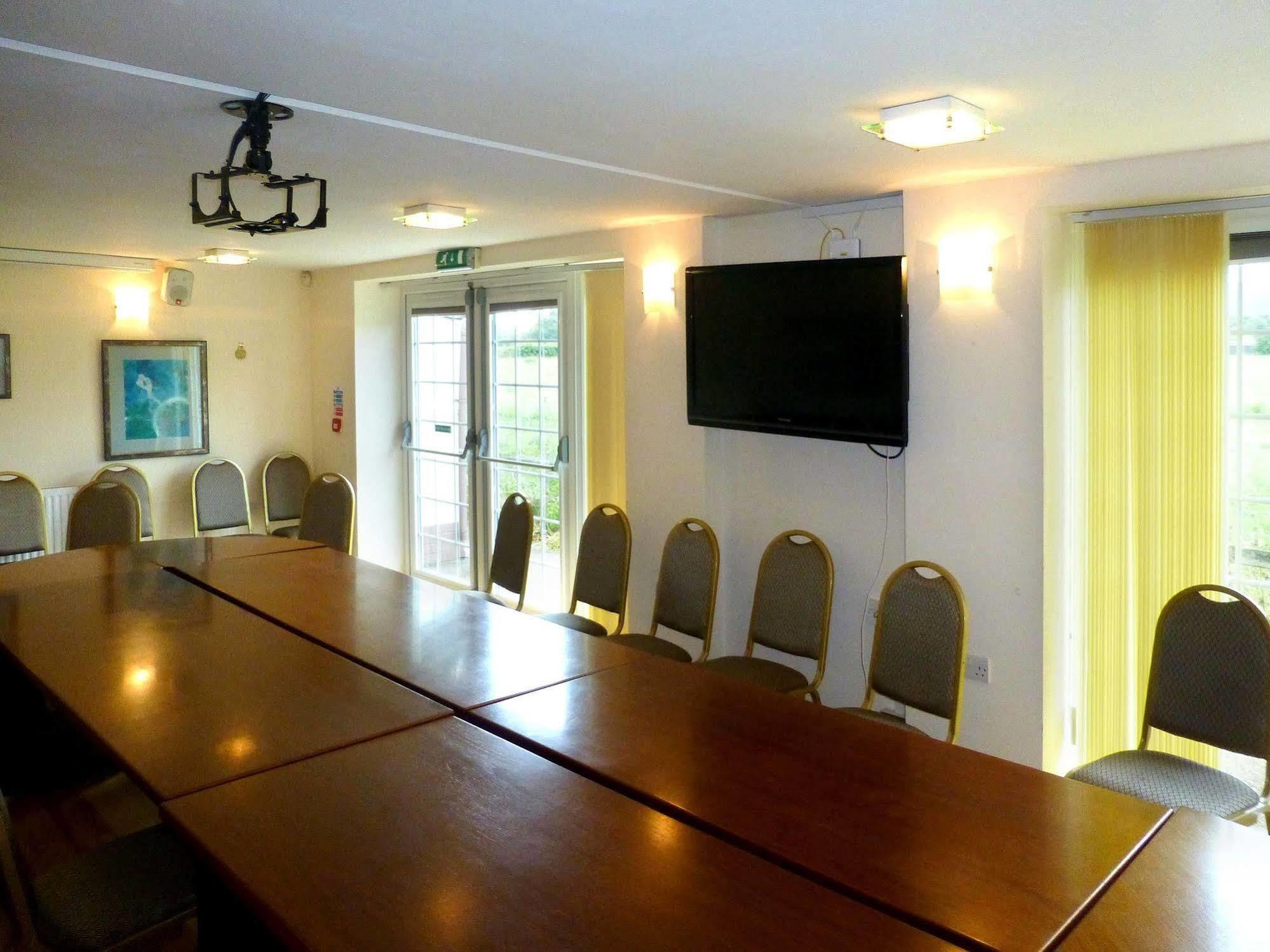 The Peacock Country Inn Chinnor Esterno foto
