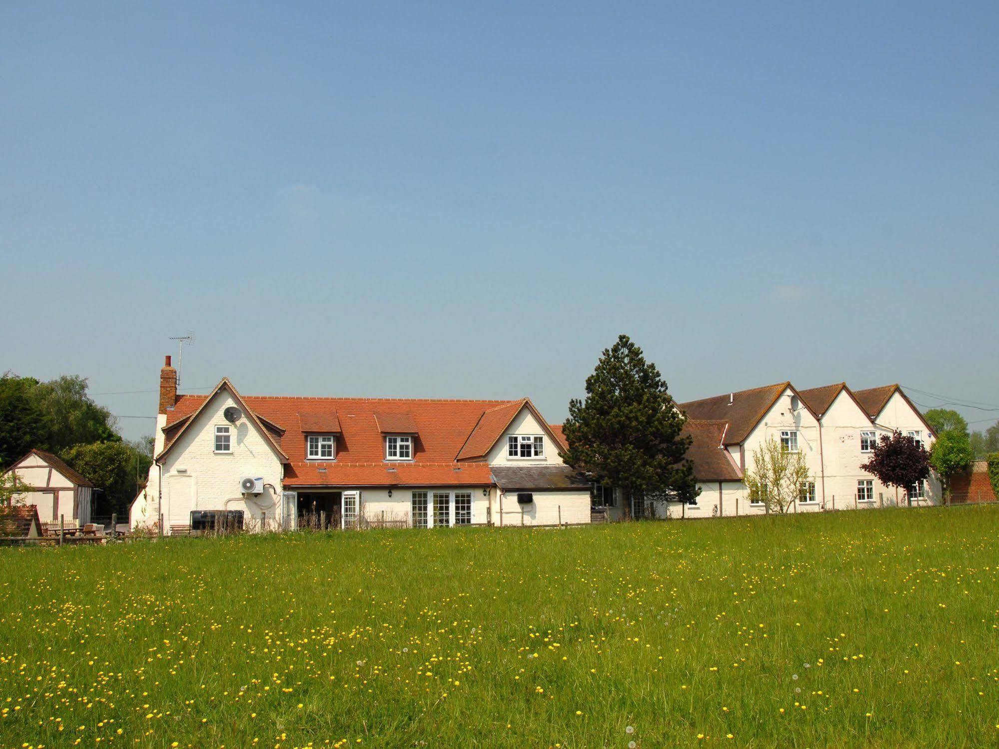 The Peacock Country Inn Chinnor Esterno foto
