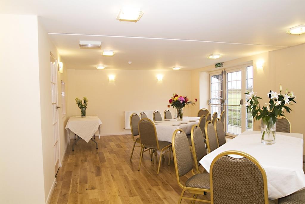 The Peacock Country Inn Chinnor Esterno foto